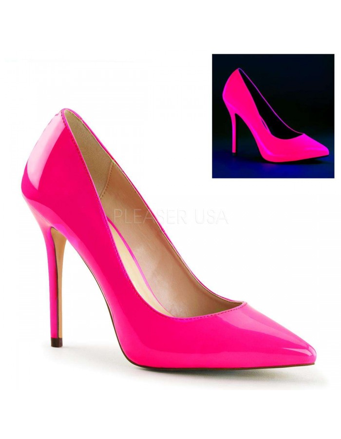 fushia heel